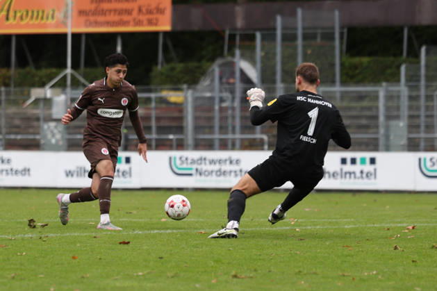 Fußball I Herren I Saison 2026 2027 I Regionalliga Nord I 13.Spieltag I FC St.Pauli II - HSC Hannover I 11.10.2026 Haron Sabah (7, FC St.Pauli II) Bastian Fielsch (1, HSC Hannover) Norderstedt Edmund Plambeck Stadion Schleswig-Holstein Deutschland Copyright: xLobeca RalfxHomburgx