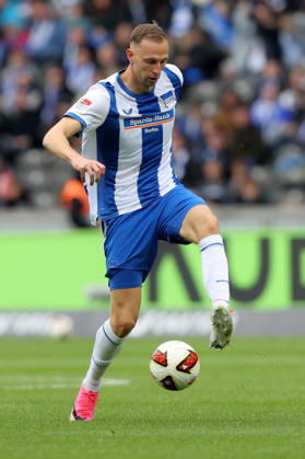 11.10.2026, xtgx, Fussball 2.Bundesliga, Hertha BSC Berlin - SpVgg Greuther Fuerth v.l. Gustaf Nilsson (Hertha BSC Berlin) Freisteller (DFL DFB REGULATIONS PROHIBIT ANY USE OF PHOTOGRAPHS as IMAGE SEQUENCES and or QUASI-VIDEO) Berlin