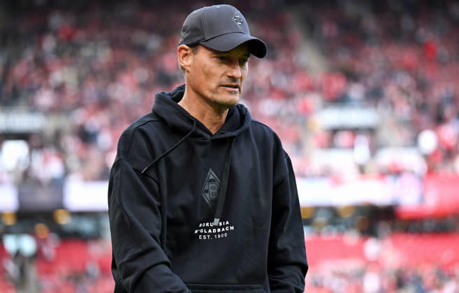 Cologne, Germany, 1. Bundesliga, Matchday 5, Rhein-Energie-Stadium Cologne, 1. FC Köln vs Bor. Mönchengladbach; Headcoach Alexander Blessin (BMG).