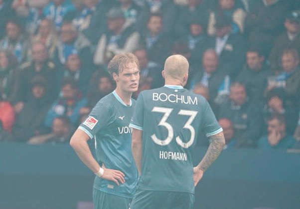Deutschland: Fussball 2.Bundesliga 2026 2027, 7. Spieltag - VfL Bochum vs Arminia Bielefeld - Vonovia Ruhrstadion (Bochum): Enttäuschung Philipp Hofmann (VfL Bochum, 33) Bochum Vonovia Ruhrstadion Deutschland Copyright: xAymanxAlahmedx