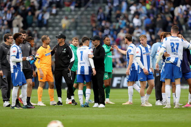 11.10.2026, xtgx, Fussball 2.Bundesliga, Hertha BSC Berlin - SpVgg Greuther Fuerth v.l. Jubel, Freude über den Sieg der Conference League Josip Brekalo (Hertha BSC Berlin) Trainer Stefan Leitl (Hertha BSC Berlin) (DFL DFB REGULATIONS PROHIBIT ANY USE OF PHOTOGRAPHS as IMAGE SEQUENCES and or QUASI-VIDEO) Berlin