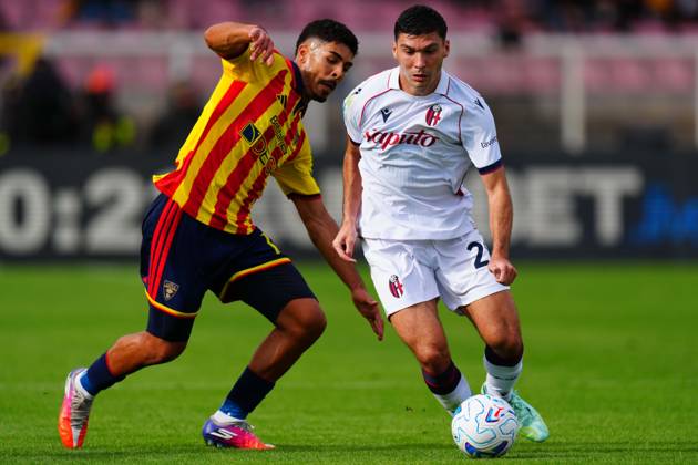 US Lecce s Right-back Danilo Veiga (17 US Lecce) and Bologna FC s Left Winger NicolÃ² Cambiaghi (28 Bologna FC) in action during the Serie A Enilive matchday 6 match between US Lecce and Bologna FC 1909 at the Stadio Via del Mare in Lecce, Italy, Sunday, October 11, 2026. (Credit Image: Giovanni Evangelista LaPresse)  Copyright: xGiovannixEvangelista LaPressex