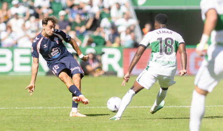 ESP: LaLiga EA Sports Elche CF v Celta Vigo Alvaro Nunez of Celta during LaLiga EA Sports match between Elche CF v Celta Vigo played at Martinez Valero Stadium, Elche on October 11 2026 in Spain Spain Soccer Copyright: xAgenciaxLOFx