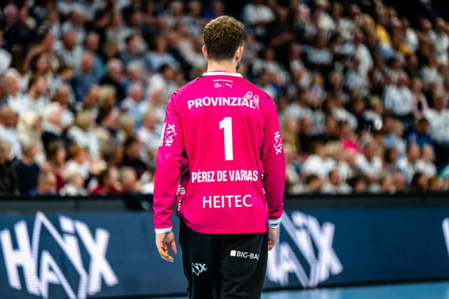 11.10.2026, xdobgx, Handball Opel HBL, THW Kiel - Handball Club Hamburg v.l. Gonzalo PÃ rez de Vargas (Kiel, 1) Portrait, Portraet, Einzelbild Kiel