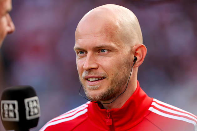 2026.10.11, xkwix, Fußball, Bundesliga, 1. FC Köln - Borussia Mönchengladbach, RheinEnergieSTADION, 5.Spieltag, Saison 2026 2027: Rene Wagner (1. FC Koeln Trainer) beim Interview DFB regulations prohibit any use of photographs as image sequences and or quasi-video. Photo: xKamilxWilkowskixPressefotoKochx Nordrhein-Westfalen Deutschland