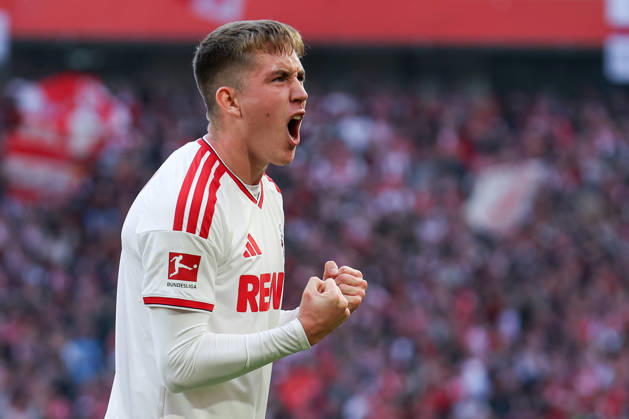 1. Bundesliga - 26 27 - 1. FC Köln - Borussia Mönchengladbach am 11.10.2026 im RheinEnergieSTADION in Köln Jubel, Torjubel, Torschuetze, Torschütze Isak Johannesson (Koeln 8) jubelt nach seinem Tor zum 1 zu 0