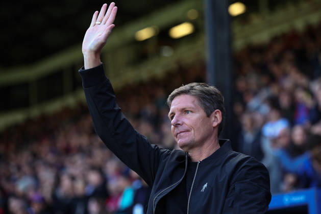 Premier League: Crystal Palace v Nottingham Forest LONDON, UK - 11th Oct 2026: Nottingham Forest Head Coach Oliver Glasner acknowledges the fans ahead of the Premier League match between Crystal Palace FC and Nottingham Forest FC at Selhurst Park London Selhurst Park England United Kingdom Copyright: xCraigxMercerx xPeakxActionxPhotosx