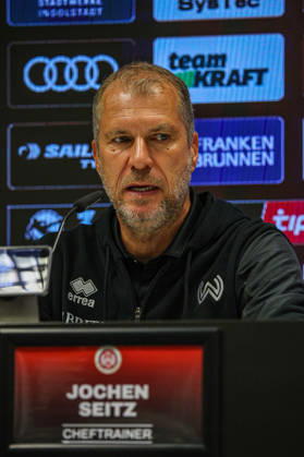 Trainer Jochen Seitz (Cheftrainer SV Wehen Wiesbaden) bei der Pressekonferenz nach bdem Spiel FC Ingolstadt 04 gegen SV Wehen Wiesbaden am 11.10.2026, DFB regulations prohibit any use of photographs as image sequences and or quasi-video. GER, Fussball, 3. Liga, Spieltag 8, FC Ingolstadt 04 gegen SV Wehen Wiesbaden, 11.10.2026, Audi Sportpark Ingolstadt Copyright: xEibner-Pressefoto OliverxSTRISCHx EP-OSH