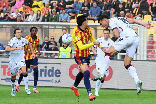 IPA89551973 - Nicolo Casale (Bologna FC) against Paco Esteban (US Lecce) during the US Lecce vs. Bologna FC Italian Serie A soccer match in Lecce, Italy, on October 11, 2026  Copyright: xPasqualexGolia IPAxSportx xx IPA89551973