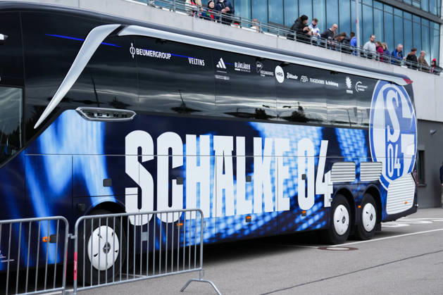 1. Bundesliga: SC Freiburg vs FC Schalke 04, 11.10.2026 FC Schalke 04 Bus vor dem Europa-Park Stadion 1. Bundesliga: SC Freiburg vs FC Schalke 04, Europa-Park-Stadion, 11.10.2026 DFB DFL REGULATIONS PROHIBIT ANY USE OF PHOTOGRAPHS AS IMAGE SEQUENCES AND OR QUASI-VIDEO. Copyright: xBEAUTIFULxSPORTS Boscox