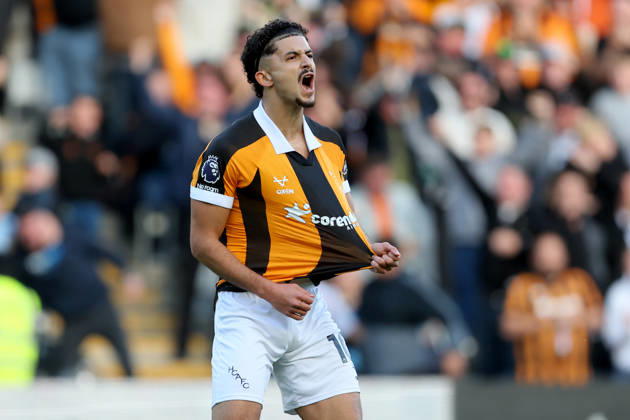 Hull City v Everton - Premier League 2026 27 Mohamed Belloumi of Hull City celebrates equalizing goal during the Premier League 2026 27 match between Hull City and Everton at MKM Stadium on October 11, 2026 in Hull, United Kingdom. WARNING! This Photograph May Only Be Used For Newspaper And Or Magazine Editorial Purposes. May Not Be Used For Publications Involving 1 player, 1 Club Or 1 Competition Without Written Authorisation From Football DataCo Ltd. For Any Queries, Please Contact Football DataCo Ltd on +44 (0) 207 864 9121 Hull MKM Stadium England United Kingdom Copyright: xAllstarxPicturexLibraryxLtdx