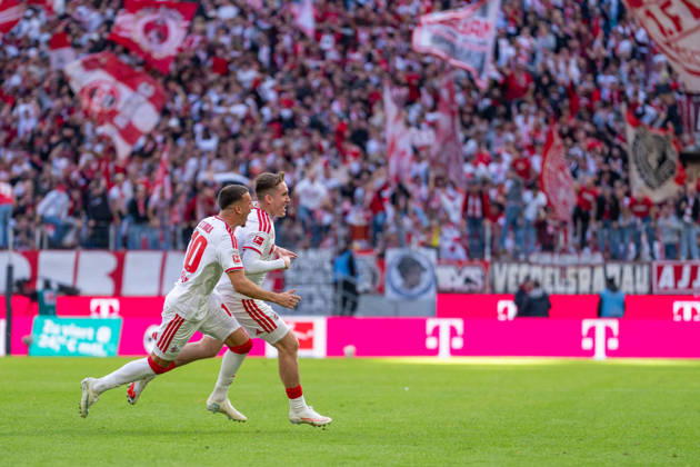 Isak Johannesson (1.FC Koeln, 08) und Said El Mala (1.FC Koeln, 10) mit dem Jubellauf nach dem 1:0 1.FC Köln vs. Borussia Moenchengladbach, Fussball, Bundesliga, 5.Spieltag, Saison 2026 27, 12.10.2026, DFL REGULATIONS PROHIBIT ANY USE OF PHOTOGRAPHS AS IMAGE SEQUENCES AND OR QUASI-VIDEO, 1.FC Köln vs. Borussia Moenchengladbach, Fussball, Bundesliga, 5.Spieltag, Saison 2026 27, 12.10.2026 Köln Copyright: xEibner-Pressefoto LukasxBaldygax EP_LBA