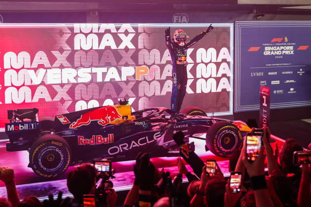 Max Verstappen wins 2026 Formula 1 Singapore Grand Prix SINGAPORE - OCT 11: Red Bull Racing driver Max Verstappen celebrates on the podium after winning the Formula 1 Singapore Grand Prix at the Marina Bay Street Circuit in Singapore on October 11, 2026. Daniel Ceng Anadolu Singapore Singapore. Editorial use only. Please get in touch for any other usage.  Copyright: x2026xAnadoluxDanielxCengx