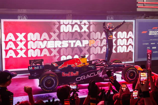 Max Verstappen wins 2026 Formula 1 Singapore Grand Prix SINGAPORE - OCT 11: Red Bull Racing driver Max Verstappen celebrates on the podium after winning the Formula 1 Singapore Grand Prix at the Marina Bay Street Circuit in Singapore on October 11, 2026. Daniel Ceng Anadolu Singapore Singapore. Editorial use only. Please get in touch for any other usage.  Copyright: x2026xAnadoluxDanielxCengx