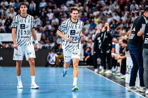 11.10.2026, xdobgx, Handball Opel HBL, THW Kiel - Handball Club Hamburg v.l. Julian Köster (Kiel, 7), Rune Dahmke (Kiel, 23) Kiel