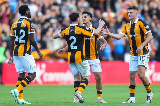 Hull City v Everton, Premier League Mohamed Belloumi Of Hull City scores a GOAL 2-2 and celebrates during the Hull City v Everton Premier League match at the MKM Stadium, Hull, England on 11 October 2026 Credit: Lee Keuneke Every Second Media Editorial use only. All images are copyright Every Second Media Limited. No images may be reproduced without prior permission. All rights reserved. Premier League and Football League images are subject to licensing agreements with Football DataCo Limited. see https: www.football-dataco.com Copyright: xIMAGO EveryxSecondxMediax ESM-2204-0051 LeexKeunekex xEveryxSecondxMediax