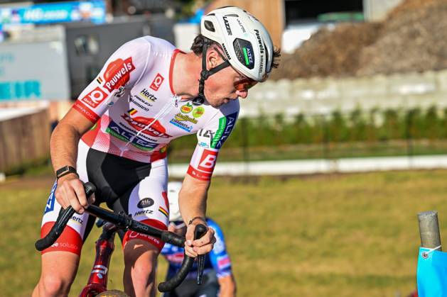 Belgium s Yordi Corsus is pictured in action during the men elite race of the Mosselcross cyclocross cycling event, on Sunday 11 October 2026, in Dendermonde, the first race (out of 7) of the HG Cross competition. DAVIDxPINTENS  x189457934x