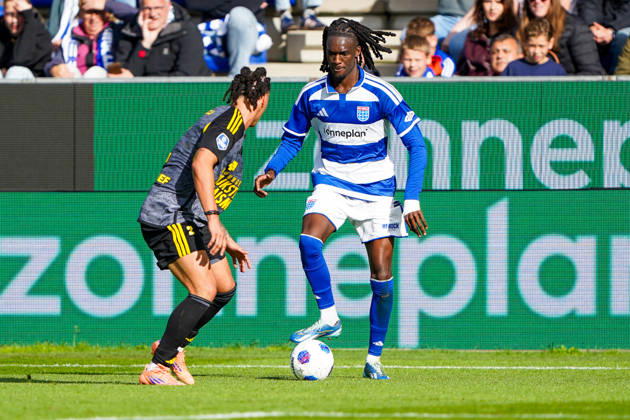 2026-10-11 VriendenLoterij Eredivisie: PEC Zwolle v SC Cambuur ZWOLLE, NETHERLANDS - OCTOBER 11: Devid Eugene Bouah of SC Cambuur and Ibrahim Cissoko of PEC Zwolle during the VriendenLoterij Eredivisie match between PEC Zwolle and SC Cambuur at Mac3Park Stadion on October 11, 2026 in Zwolle, Netherlands. Zwolle Mac3Park Stadion Netherlands Content not available for redistribution in The Netherlands directly or indirectly through any third parties. Copyright: xAndrexWeeningx