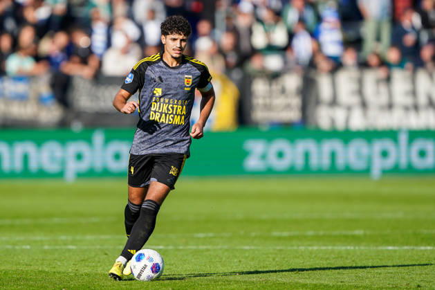 2026-10-11 VriendenLoterij Eredivisie: PEC Zwolle v SC Cambuur ZWOLLE, NETHERLANDS - OCTOBER 11: Ismaël Baouf of SC Cambuur during the VriendenLoterij Eredivisie match between PEC Zwolle and SC Cambuur at Mac3Park Stadion on October 11, 2026 in Zwolle, Netherlands. Zwolle Mac3Park Stadion Netherlands Content not available for redistribution in The Netherlands directly or indirectly through any third parties. Copyright: xAndrexWeeningx