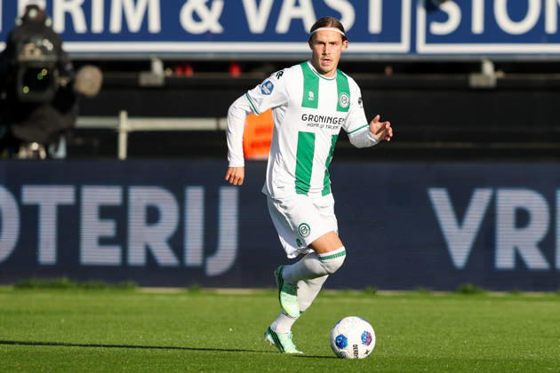 2026-10-11 Excelsior Rotterdam v FC Groningen - Dutch Eredivisie ROTTERDAM, NETHERLANDS - OCTOBER 11: Jacob Ondrejka of FC Groningen runs with the ball during the Dutch Eredivisie match between Excelsior Rotterdam and FC Groningen at Stadion Woudestein on October 11, 2026 in Rotterdam, Netherlands. Rotterdam Stadion Woudestein Netherlands Content not available for redistribution in The Netherlands directly or indirectly through any third parties. Copyright: xHansxvanxderxValkx