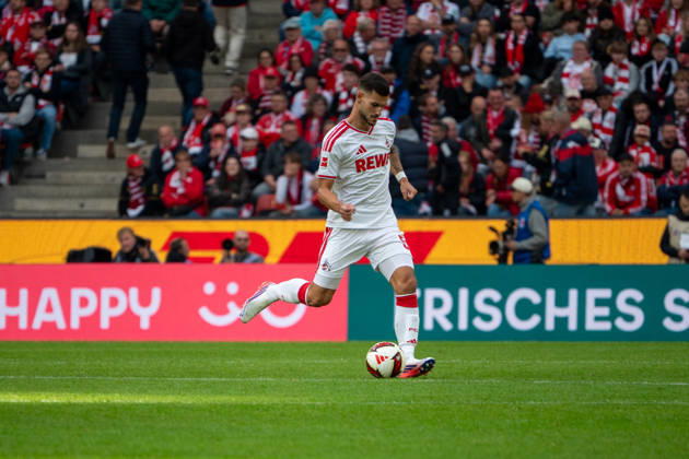 Deutschland: 1.Bundesliga 2026 2027, 5. Spieltag, 1.FC Köln vs Borussia Mönchengladbach, Sonntag, 11.10.2026 RheinEnergie-Stadion (Köln-Nordrhein-Westfalen): Tom Krauss (1.FC Köln, 5) am Ball Köln RheinEnergier-Stadion, Köln Deutschland Copyright: xOrhanxHabashx