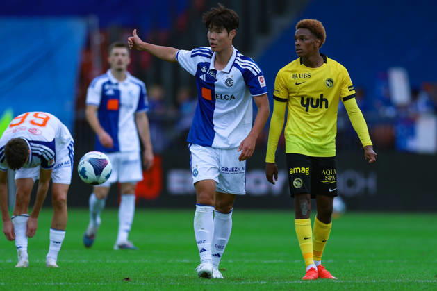 GC Zürich gegen BSC Young Boys Brack Super League 11. Oktober 2026 Youngjun Lee (18, Grasshopper Club Zürich, li.) und Alvyn Sanches (10, BSC Young Boys) im Spiel der Brack Super League zwischen dem Grasshopper Club Zürich (GCZ) und dem BSC Young Boys (YB) am 11. Oktober 2026 im Stadion Letzigrund in Zürich, Schweiz. Zürich Stadion Letzigrund Zürich Schweiz