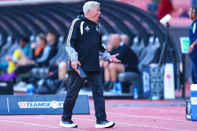 GC Zürich gegen BSC Young Boys Brack Super League 11. Oktober 2026 Olaf Janßen (Cheftrainer, Grasshopper Club Zürich) im Spiel der Brack Super League zwischen dem Grasshopper Club Zürich (GCZ) und dem BSC Young Boys (YB) am 11. Oktober 2026 im Stadion Letzigrund in Zürich, Schweiz. Zürich Stadion Letzigrund Zürich Schweiz