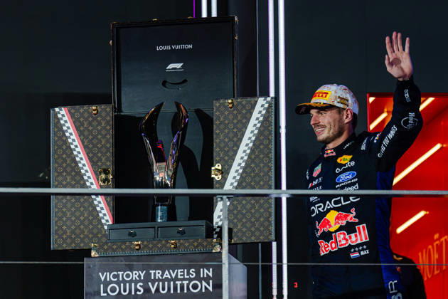 2026 Formula 1 Singapore Grand Prix - Podium MAX VERSTAPPEN (NED) of Oracle Red Bull Racing LV Trunk Podium on SUNDAY during the 2026 FORMULA 1 SINGAPORE AIRLINES SINGAPORE GRAND PRIX 2026 at MARINA BAY STREET CIRCUIT SINGAPORE on October 11, 2026. Photo by Tan Jun Da ABACAPRESS.COM Singapore Singapore Copyright: xJunxDaxTan ABACAx