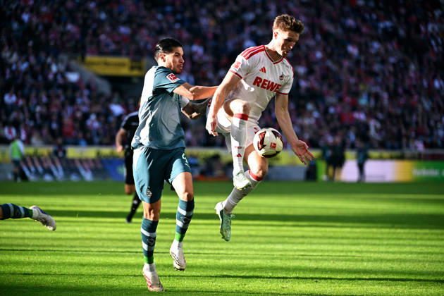 Cologne, Germany, 1. Bundesliga, Matchday 5, Rhein-Energie-Stadium Cologne, 1. FC Köln vs Bor. Mönchengladbach; Marius Bülter (FC), Kevin Diks (BMG).