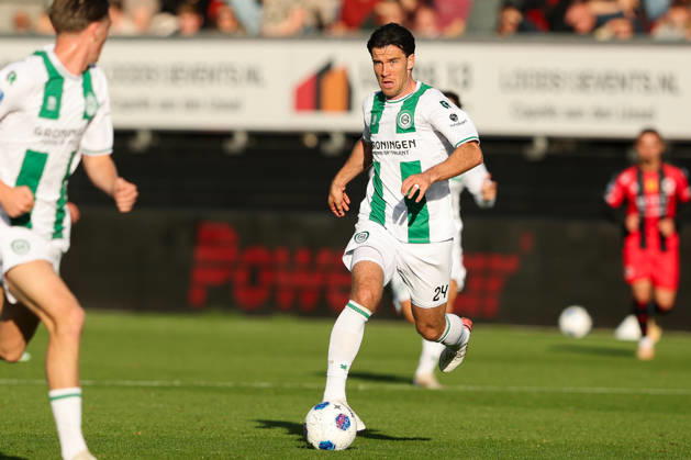 2026-10-11 Excelsior Rotterdam v FC Groningen - Dutch Eredivisie ROTTERDAM, NETHERLANDS - OCTOBER 11: Pelle Clement of FC Groningen runs with the ball during the Dutch Eredivisie match between Excelsior Rotterdam and FC Groningen at Stadion Woudestein on October 11, 2026 in Rotterdam, Netherlands. Rotterdam Stadion Woudestein Netherlands Content not available for redistribution in The Netherlands directly or indirectly through any third parties. Copyright: xHansxvanxderxValkx