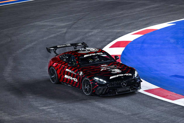 F1 - SINGAPORE GRAND PRIX 2026 Safety car during the 2026 Formula 1 Singapore Grand Prix, 17th round of the 2026 Formula One World Championship, WM, Weltmeisterschaft from October 9 to 11, 2026 on the Marina Bay Street Circuit, in Singapore, Singapore - SingaporeSingapore Copyright: xDPPIx