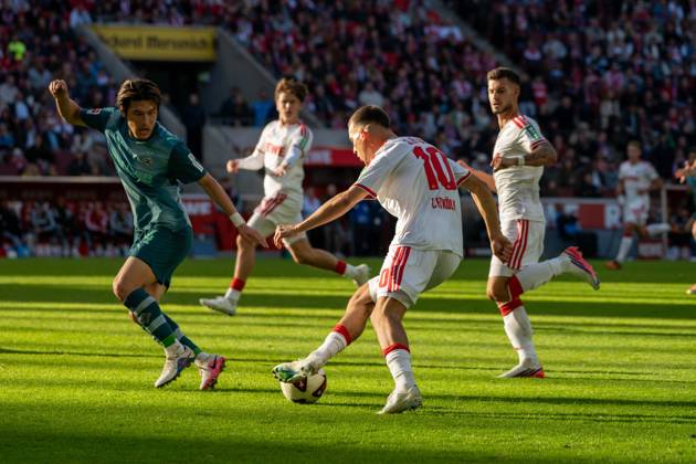 Said El-Mala, Mittelfeld, (1.FC Koeln 10), beim Angriff zum 2:1, 1. FC Koeln vs. Borussia Moenchengladbach, Fussball, 1. Bundesliga, 5. Spieltag, 11.10.2026 DFB DFL regulations prohibit any use of photographs as image sequences and or quasi-video Koeln Nordrhein-Westfalen Deutschland