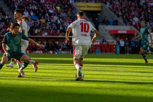 Said El-Mala, Mittelfeld, (1.FC Koeln 10), beim Angriff zum 2:1, 1. FC Koeln vs. Borussia Moenchengladbach, Fussball, 1. Bundesliga, 5. Spieltag, 11.10.2026 DFB DFL regulations prohibit any use of photographs as image sequences and or quasi-video Koeln Nordrhein-Westfalen Deutschland