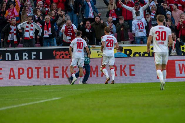 Said El-Mala, Mittelfeld, (1.FC Koeln 10), beim Jubel nach dem 2:1, 1. FC Koeln vs. Borussia Moenchengladbach, Fussball, 1. Bundesliga, 5. Spieltag, 11.10.2026 DFB DFL regulations prohibit any use of photographs as image sequences and or quasi-video Koeln Nordrhein-Westfalen Deutschland