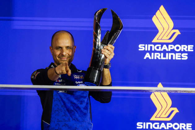 F1 - SINGAPORE GRAND PRIX 2026 LAMBIASE Gianpiero, Head of Race Engineering at Red Bull Racing, portrait,, podium during the 2026 Formula 1 Singapore Grand Prix, 17th round of the 2026 Formula One World Championship, WM, Weltmeisterschaft from October 9 to 11, 2026 on the Marina Bay Street Circuit, in Singapore, Singapore - SingaporeSingapore Copyright: xJulienxDelfossex
