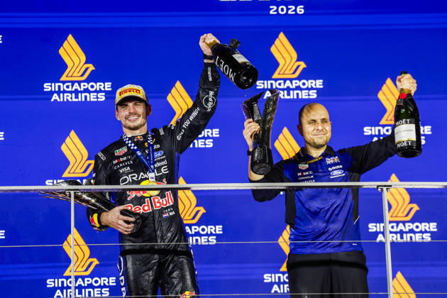 F1 - SINGAPORE GRAND PRIX 2026 VERSTAPPEN Max (nld), Red Bull Racing Ford RB22, LAMBIASE Gianpiero, Head of Race Engineering at Red Bull Racing, portrait, podium during the 2026 Formula 1 Singapore Grand Prix, 17th round of the 2026 Formula One World Championship, WM, Weltmeisterschaft from October 9 to 11, 2026 on the Marina Bay Street Circuit, in Singapore, Singapore - SingaporeSingapore Copyright: xJulienxDelfossex