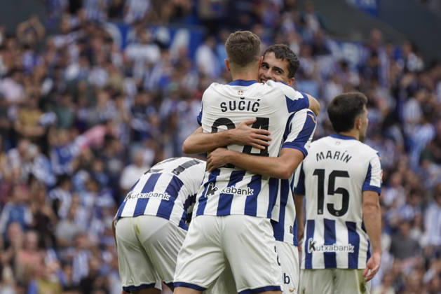 Arsen Zakharyan of Real Sociedad seen during LaLiga EA Sports 26 27 game between teams of Real Sociedad and Deportivo la Coruna (Mickael Ducint Ball Raw Images) San Sebastian Estadio Anoeta Spain Copyright: xMickaelxDucintx mickaelducint_RealSociedad_Deportivo717