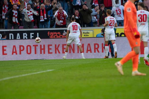 Said El-Mala, Mittelfeld, (1.FC Koeln 10), beim Jubel nach dem 2:1, 1. FC Koeln vs. Borussia Moenchengladbach, Fussball, 1. Bundesliga, 5. Spieltag, 11.10.2026 DFB DFL regulations prohibit any use of photographs as image sequences and or quasi-video Koeln Nordrhein-Westfalen Deutschland