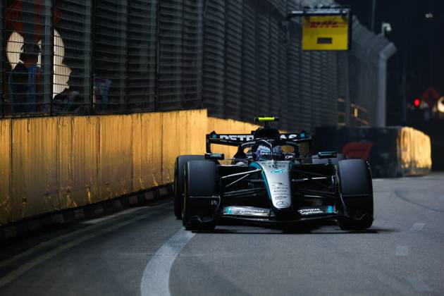 12 KIMI ANTONELLI Andrea (ita), Mercedes AMG F1 Team W17, action Singapore 2026 Singapore 2026 81 PIASTRI Oscar (aus), McLaren F1 Team MCL40, action 01 NORRIS Lando (gbr), McLaren F1 Team MCL40, action Singapore 2026 Singapore