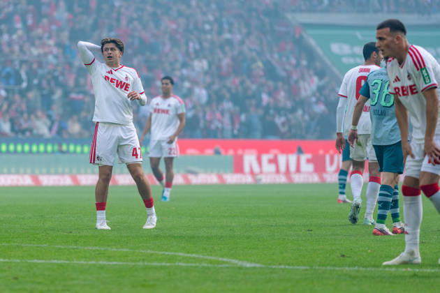 Mikey Moore (1.FC Koeln, 47) rauft sich die Haare nach einem Schuss 1.FC Köln vs. Borussia Moenchengladbach, Fussball, Bundesliga, 5.Spieltag, Saison 2026 27, 12.10.2026, DFL REGULATIONS PROHIBIT ANY USE OF PHOTOGRAPHS AS IMAGE SEQUENCES AND OR QUASI-VIDEO, 1.FC Köln vs. Borussia Moenchengladbach, Fussball, Bundesliga, 5.Spieltag, Saison 2026 27, 12.10.2026 Köln Copyright: xEibner-Pressefoto LukasxBaldygax EP_LBA