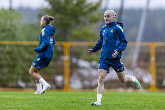 261011 of Sweden during a training session on October 11, 2026 in Stockholm. Photo: Caisa Rasmussen BILDBYRAN COP 353 CR0079 fotboll football soccer fotball träning practice training sverige sweden dam bbeng Copyright: CAISAxRASMUSSEN BB261011CR025