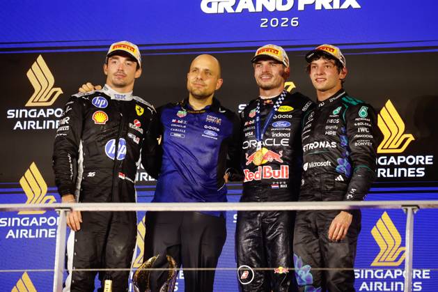 LECLERC Charles (mco), Scuderia Ferrari SF-26, portrait LAMBIASE Gianpiero, Head of Race Engineering at Red Bull Racing, portrait, VERSTAPPEN Max (nld), Red Bull Racing Ford RB22, portrait KIMI ANTONELLI Andrea (ita), Mercedes AMG F1 Team W16, portrait Singapore 2026 Singapore 2026 81 PIASTRI Oscar (aus), McLaren F1 Team MCL40, action 01 NORRIS Lando (gbr), McLaren F1 Team MCL40, action Singapore 2026 Singapore