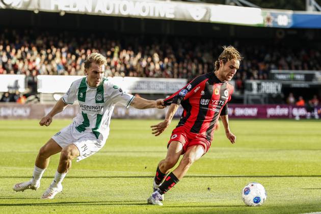 ROTTERDAM - (lr) Jorg Schreuders of FC Groningen, Ãgust Orri Thorsteinsson of Excelsior Rotterdam during the Dutch Eredivisie match between Excelsior and FC Groningen at Woudestein Stadium on October 11, 2026 in Rotterdam, the Netherlands. BAS CZERWINSKI ANP Eredivisie 2026 27 xVIxANPxSportx xxANPxIVx 572145371 originalFilename: 572145371.jpg