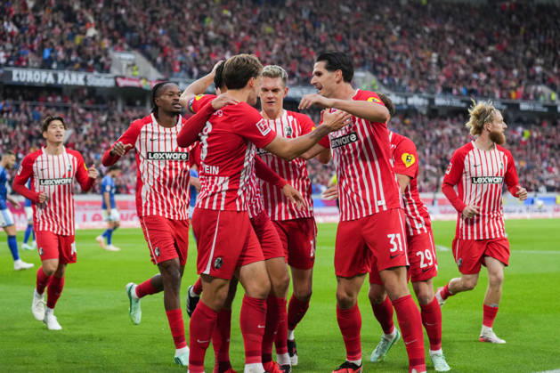 1. Bundesliga: SC Freiburg vs FC Schalke 04, 11.10.2026 Torjubel zum 1:0 durch Maximilian Eggestein (SC Freiburg, 8) 1. Bundesliga: SC Freiburg vs FC Schalke 04, Europa-Park-Stadion, 11.10.2026 DFB DFL REGULATIONS PROHIBIT ANY USE OF PHOTOGRAPHS AS IMAGE SEQUENCES AND OR QUASI-VIDEO. Copyright: xBEAUTIFULxSPORTS Boscox