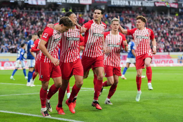 1. Bundesliga: SC Freiburg vs FC Schalke 04, 11.10.2026 Torjubel zum 1:0 durch Maximilian Eggestein (SC Freiburg, 8) 1. Bundesliga: SC Freiburg vs FC Schalke 04, Europa-Park-Stadion, 11.10.2026 DFB DFL REGULATIONS PROHIBIT ANY USE OF PHOTOGRAPHS AS IMAGE SEQUENCES AND OR QUASI-VIDEO. Copyright: xBEAUTIFULxSPORTS Boscox