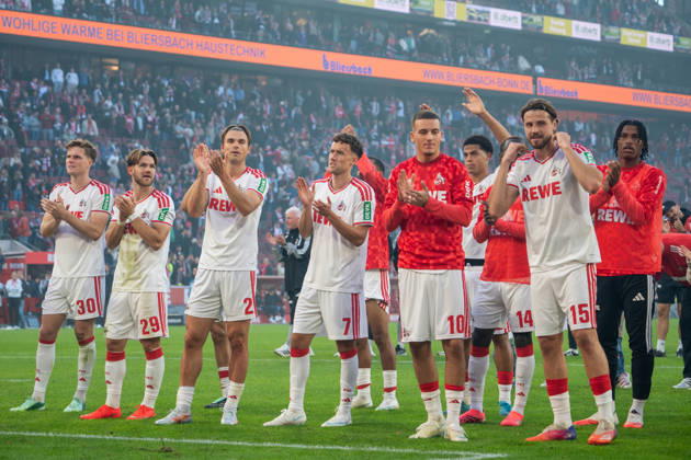 Deutschland: 1.Bundesliga 2026 2027, 5. Spieltag, 1.FC Köln vs Borussia Mönchengladbach, Sonntag, 11.10.2026 RheinEnergie-Stadion (Köln-Nordrhein-Westfalen): Said El Mala (1.FC Köln, 10) und Jo?l Schmied (1.FC Köln, 2) Luca Waldschmidt (1.FC Köln,7) Freude, Emotionen, Jubel ,Siegesfeier, Reaktion, nach dem Sieg Köln RheinEnergier-Stadion, Köln Deutschland Copyright: xOrhanxHabashx