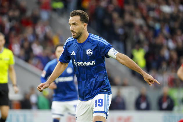 Kenan Karaman (FC Schalke, 19) , Deutschland, Fussball, 1. Bundesliga, 5.Spieltag, 2026 2027, SC Freiburg vs. FC Schalke 04, 11.10.2026, Freiburg im Breisgau Europa-Park Stadion Deutschland Copyright: xGrantxHubbsx