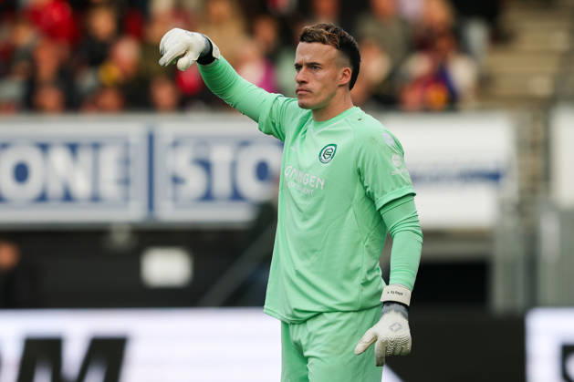 2026-10-11 Excelsior Rotterdam v FC Groningen - Dutch Eredivisie ROTTERDAM, NETHERLANDS - OCTOBER 11: Goalkeeper Etienne Vaessen of FC Groningen gestures during the Dutch Eredivisie match between Excelsior Rotterdam and FC Groningen at Stadion Woudestein on October 11, 2026 in Rotterdam, Netherlands. Rotterdam Stadion Woudestein Netherlands Content not available for redistribution in The Netherlands directly or indirectly through any third parties. Copyright: xHansxvanxderxValkx