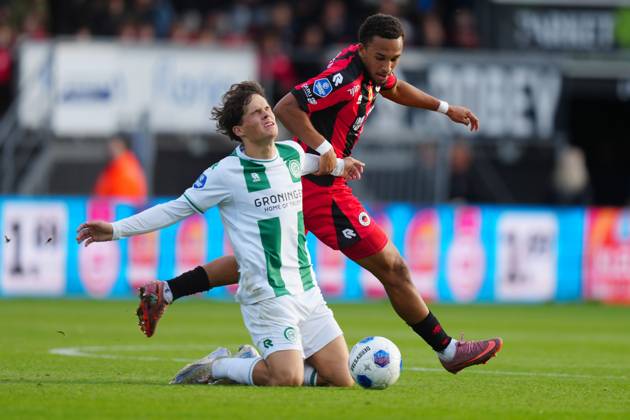 ROTTERDAM , 11-10-2026 , Stadium Woudestein , season 2026 2027 , Dutch Eredivisie football , match between Excelsior Rotterdam and FC Groningen , picture shows FC Groningen Player Thom van Bergen , Excelsior Rotterdam Player Eric da Silva Moreira Excelsior - Groningen  x208176195x Copyright: