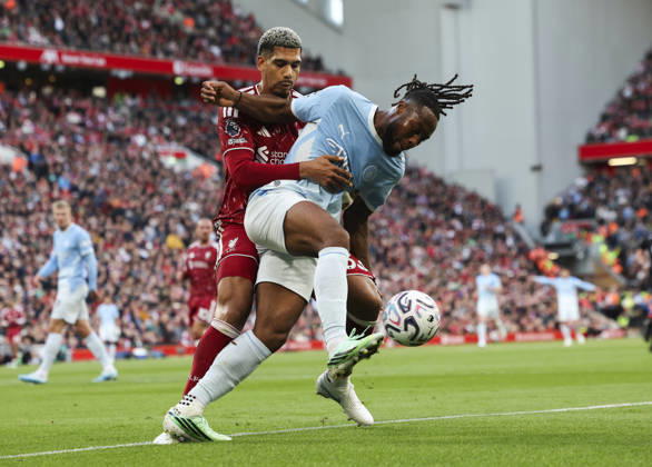 Liverpool v Manchester City, FA Premier League 11.10.26 Liverpool v Manchester City, FA Premier League Bradley Ormesher The Times Ronald Araújo of Liverpool and Antoine Semenyo of Manchester City  Copyright: xBradleyxOrmesherx NINTCHDBPICT001115008173
